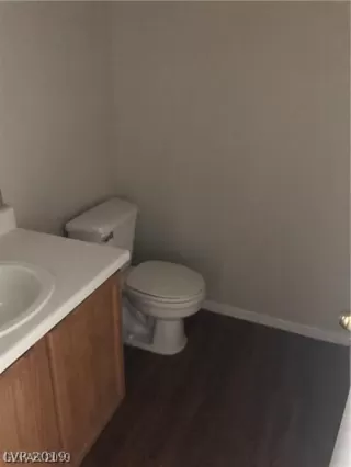 Photo #3: 2108366 Listing 