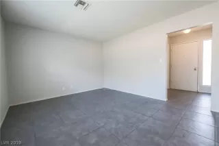 Photo #2: 2108382 Listing 