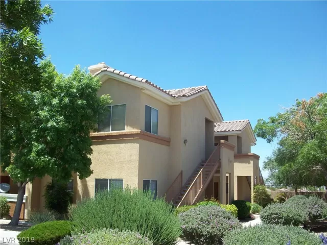 MLS: 2108399 Condo For Sale