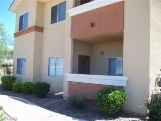 Photo #2: 2108399 Listing 