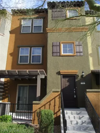 Photo #2: 2108426 Listing 