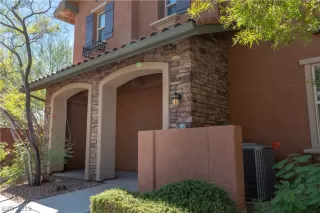 Photo #1: 2108471 Listing 