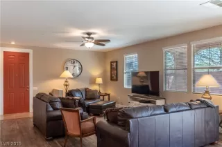 Photo #3: 2108471 Listing 