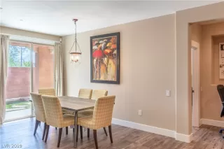 Photo #6: 2108471 Listing 