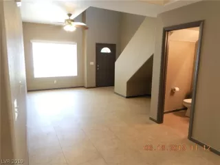 Photo #3: 2108551 Listing 