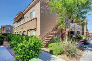 Photo #1: 2108606 Listing