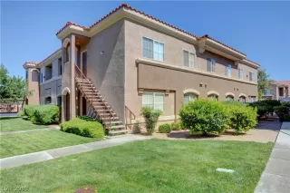 Photo #2: 2108606 Listing