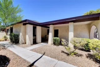 Photo #3: 2108645 Listing 