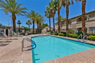 Photo #1: 2108651 Listing 