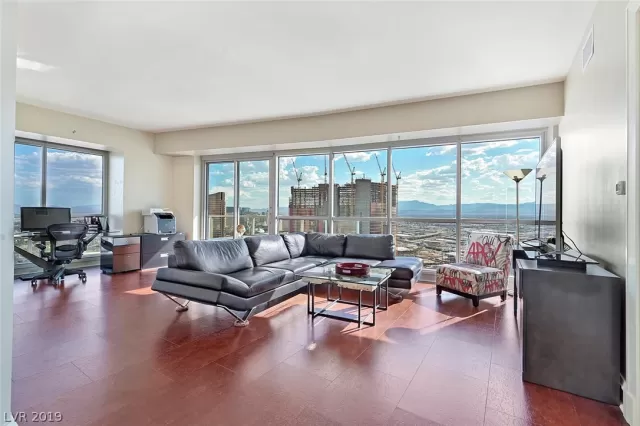 MLS: 2108668 Condo For Sale