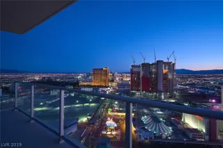 Photo #3: 2108668 Listing 