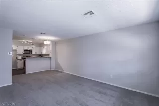 Photo #3: 2108730 Listing 