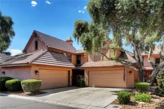 Photo #1: 2108741 Listing