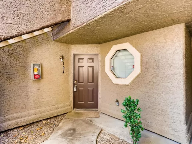 MLS: 2108766 Condo For Sale