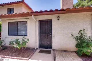 Photo #1: 2108868 Listing