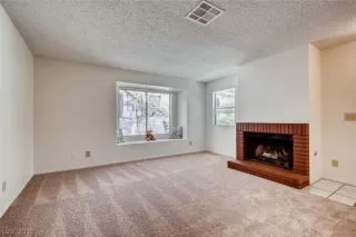 Photo #2: 2108868 Listing