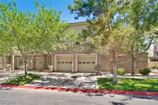 Photo #1: 2108895 Listing 