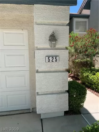 Photo #2: 2108993 Listing 