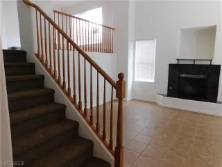 Photo #5: 2109017 Listing 