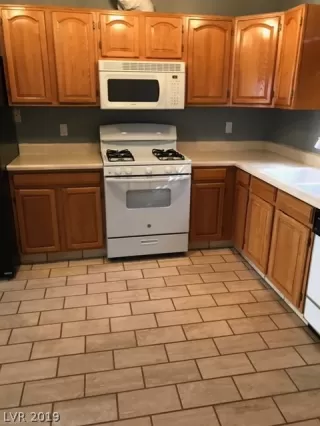 Photo #1: 2109045 Listing 