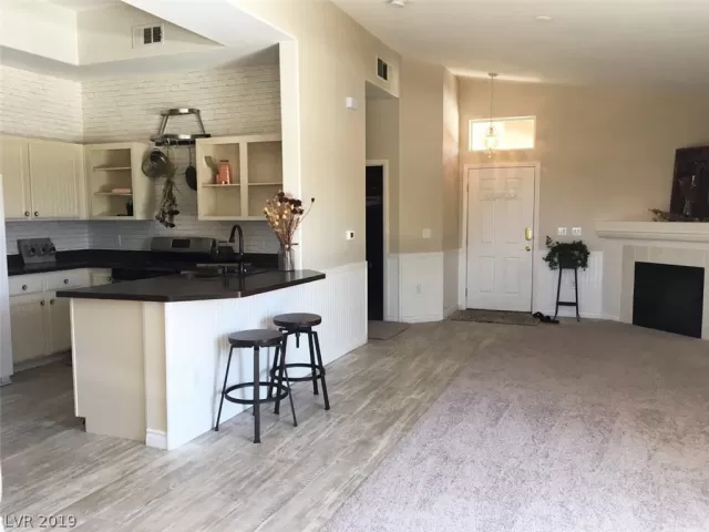 MLS: 2109119 Condo For Sale
