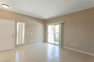 Photo #2: 2109167 Listing