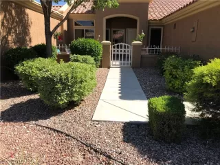 Photo #2: 2109169 Listing 