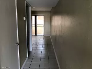 Photo #3: 2109247 Listing 