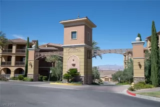 Photo #2: 2109249 Listing 