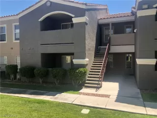 Photo #1: 2109368 Listing 