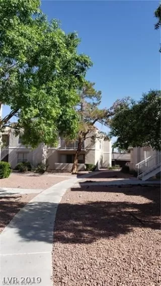 Photo #2: 2109437 Listing