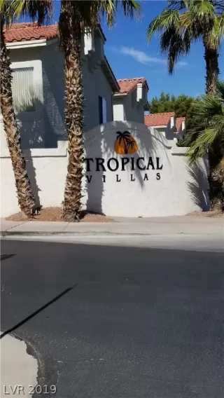 Photo #2: 2109446 Listing