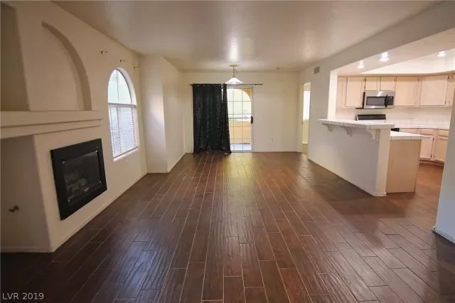 MLS: 2109454 Condo For Sale