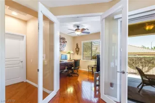 Photo #5: 2109457 Listing