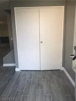 Photo #2: 2109480 Listing 