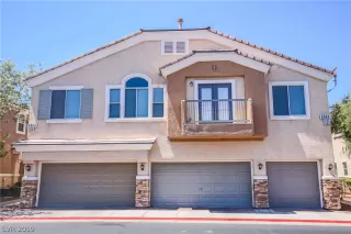 Photo #1: 2109484 Listing 