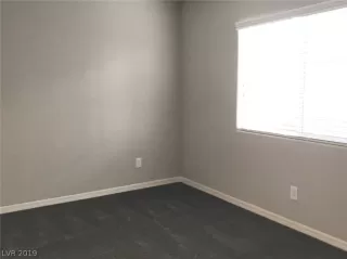 Photo #4: 2109525 Listing 