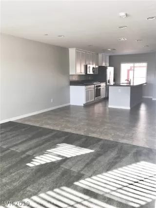 Photo #6: 2109525 Listing 