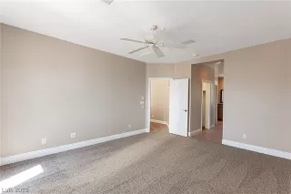 Photo #6: 2109558 Listing 