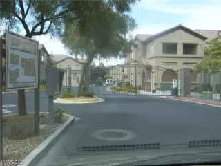 Photo #1: 2109591 Listing 