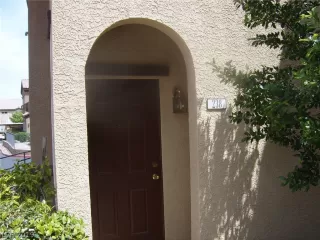 Photo #3: 2109591 Listing 