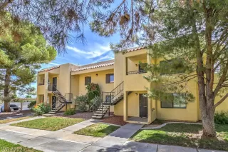 Photo #1: 2109672 Listing