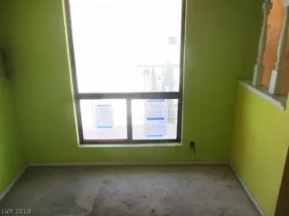 Photo #6: 2109730 Listing 