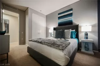 Photo #2: 2109799 Listing