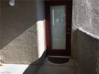 Photo #2: 2109912 Listing 