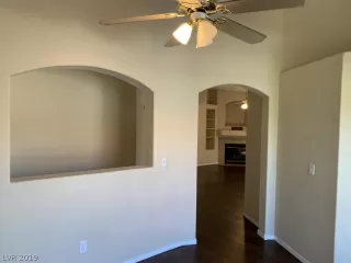 Photo #3: 2110075 Listing 