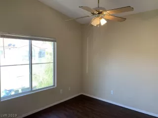 Photo #4: 2110075 Listing 