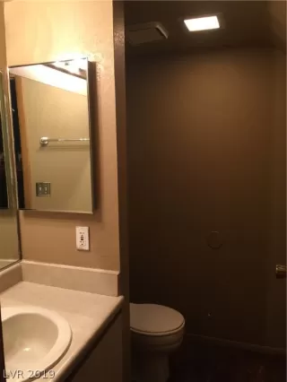 Photo #4: 2110113 Listing 