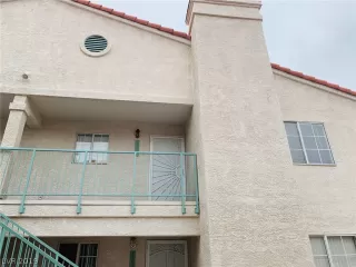 Photo #1: 2110152 Listing