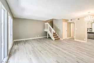 Photo #6: 2110172 Listing 